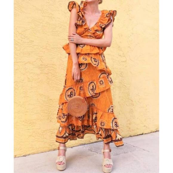 LOVE THE LABEL Dresses & Skirts - NEW LOVE THE LABEL gigi dress in gold